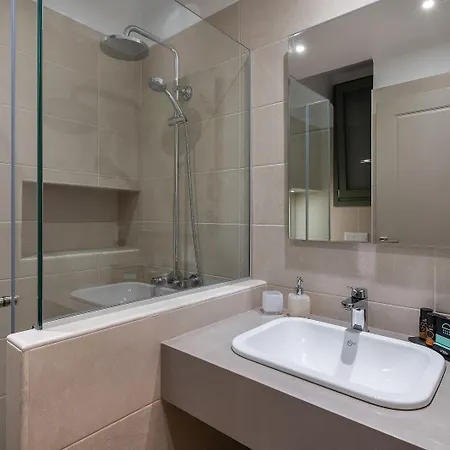 Viaggio Elegant Konukevi 4*