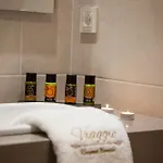 Viaggio Elegant 招待所 4*